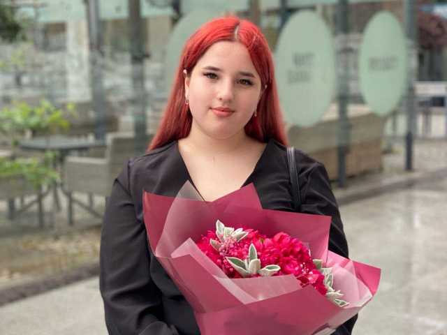 个人资料的照片 CreamRaspberry