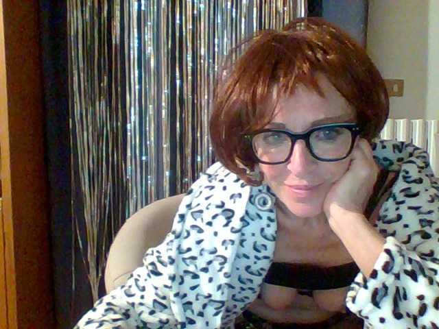 广播屏幕截图 Crisalideal