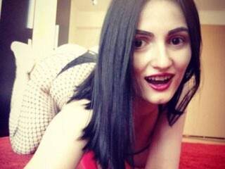 色情视频聊天 CrissNight