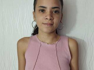 色情视频聊天 Cute-michel