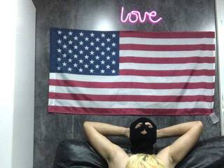 色情视频聊天 Cute8kittens