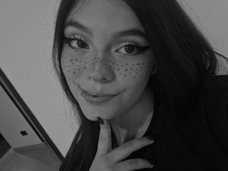 色情视频聊天 cutee-andrea1