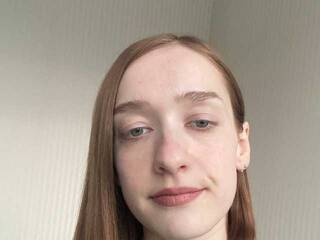 色情视频聊天 DacotaDoll