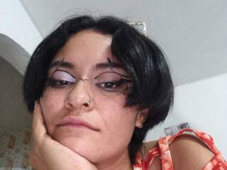 色情视频聊天 DaenerysNaughty