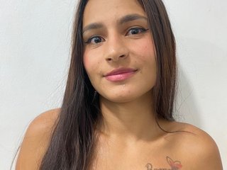 色情视频聊天 Daniah-