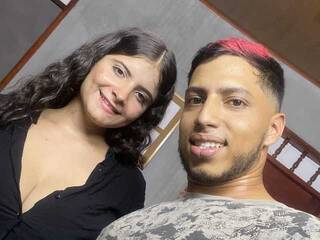 色情视频聊天 Danna-Leo