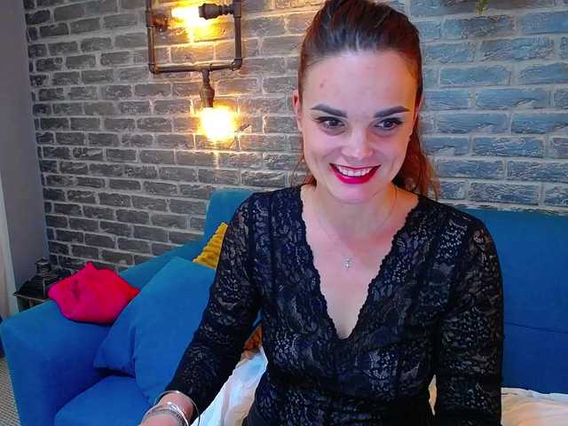 广播屏幕截图 Dariella-Joy