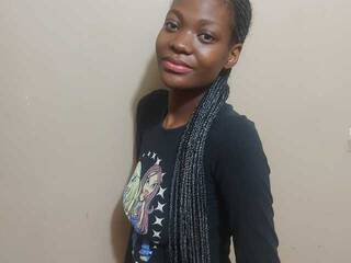 色情视频聊天 DarkChoco29