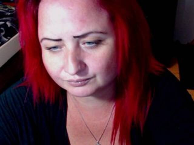 广播屏幕截图 KinkyDomina