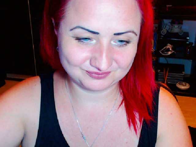 广播屏幕截图 KinkyDomina