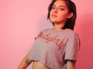 色情视频聊天 DebbieBinet