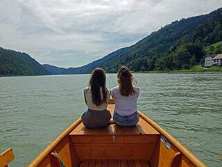 色情视频聊天 DEBORA-SOFIA