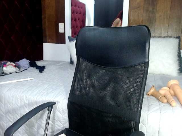 广播屏幕截图 DeborahFox