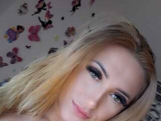 色情视频聊天 DeeaFun