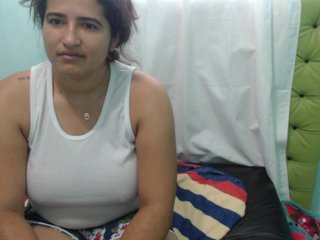 广播屏幕截图 deliciahotxx