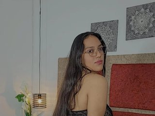 色情视频聊天 Denalii-