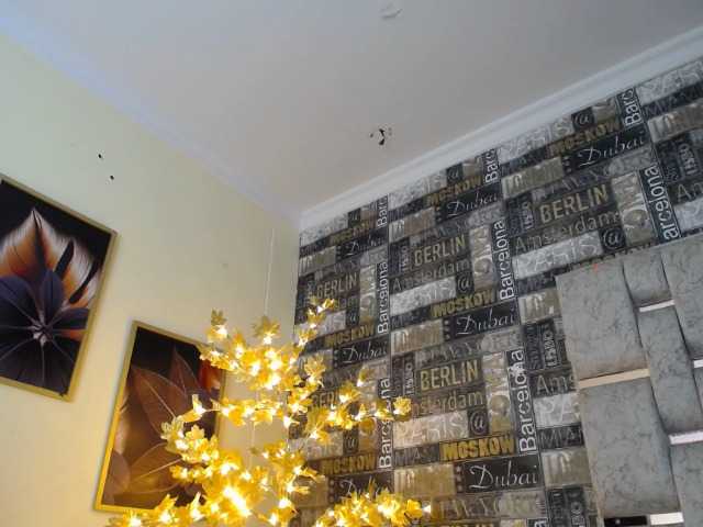 广播屏幕截图 DEVANY-REY