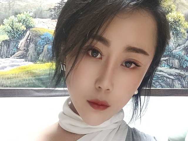 个人资料的照片 Diana18a