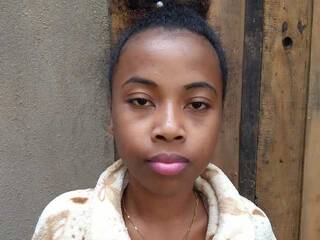 色情视频聊天 Didianah