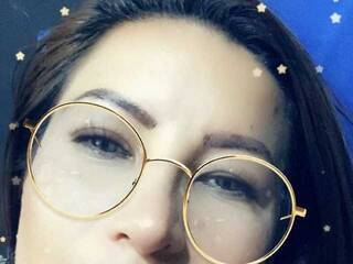 色情视频聊天 Dinawet