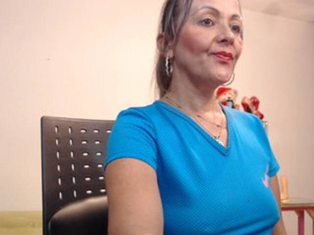 广播屏幕截图 SquirtNstyGrl