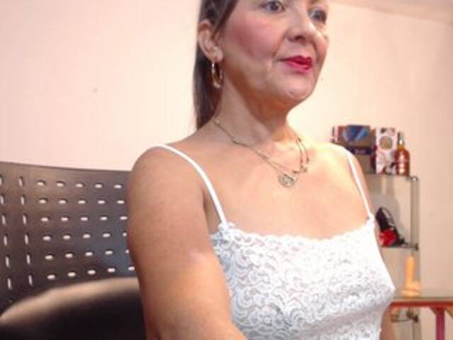 广播屏幕截图 SquirtNstyGrl