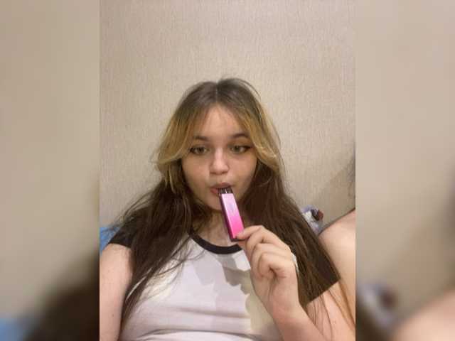 广播屏幕截图 disexyy