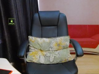 广播屏幕截图 DominikaQQ