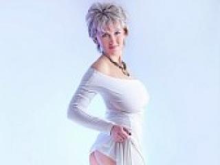 色情视频聊天 dora17