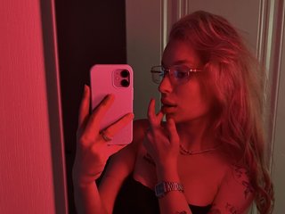 色情视频聊天 Dorothya