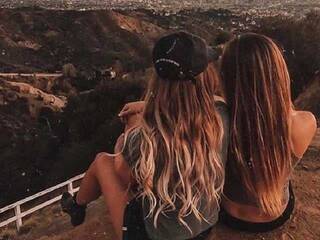 色情视频聊天 Dreamy-Duo