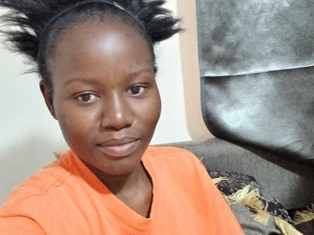 个人资料的照片 Ebony-babe-reloaded