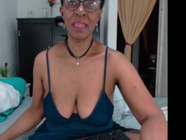 广播屏幕截图 ebonymilf
