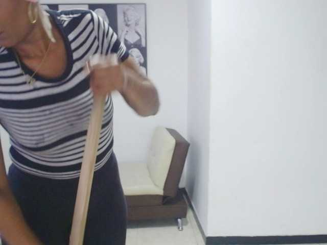 广播屏幕截图 ebonymilf84