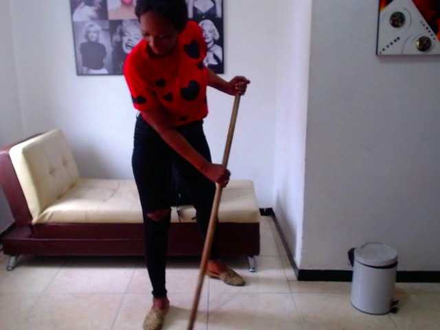 广播屏幕截图 ebonymilf84