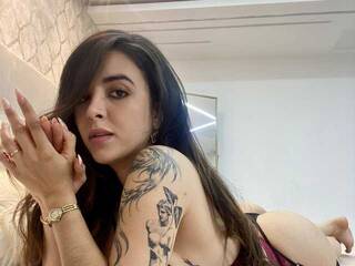 色情视频聊天 EffyRoses