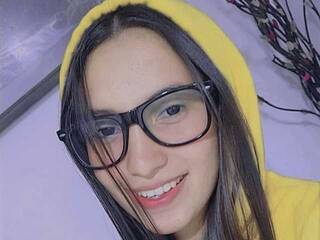 色情视频聊天 ElianConnor