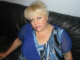 色情视频聊天 elianella