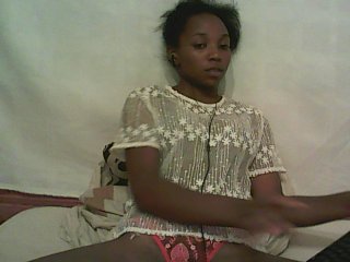 广播屏幕截图 ElianeXhot