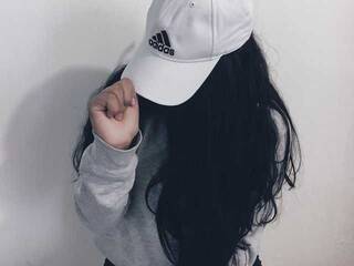 色情视频聊天 ElisaGrainger