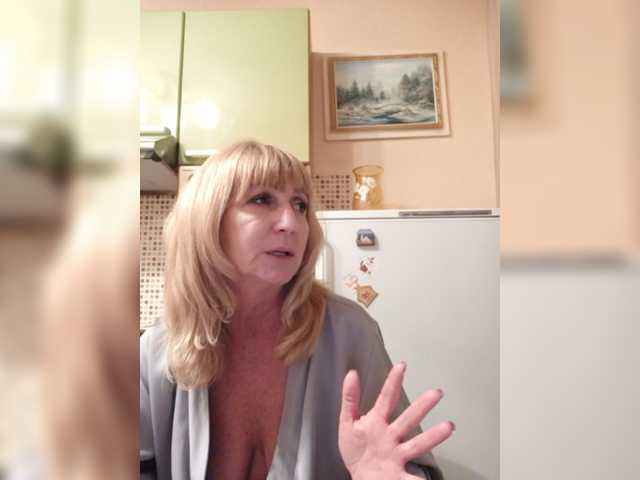 广播屏幕截图 Elise52