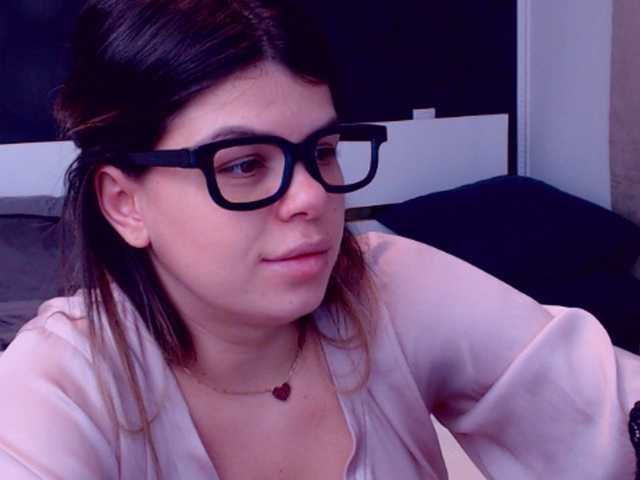 广播屏幕截图 EliseTyler