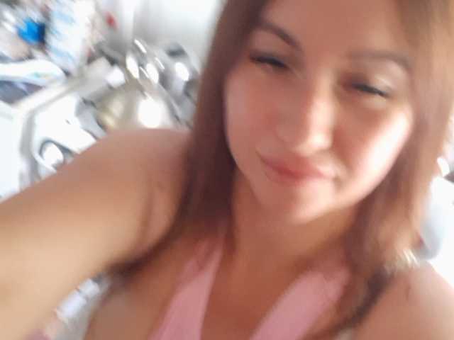 广播屏幕截图 ElizabetDior