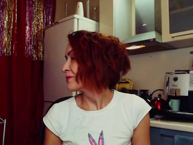 广播屏幕截图 Ella-Co