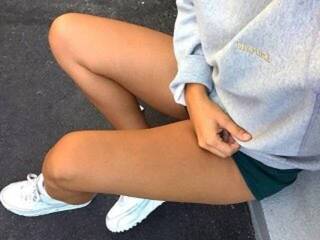 色情视频聊天 EllaShinee