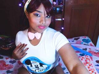 色情视频聊天 ellieDverall