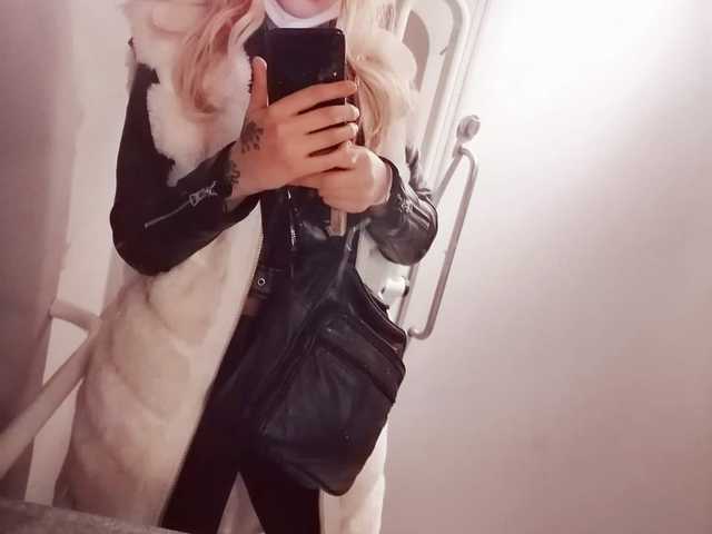 个人资料的照片 ellyslimdoll