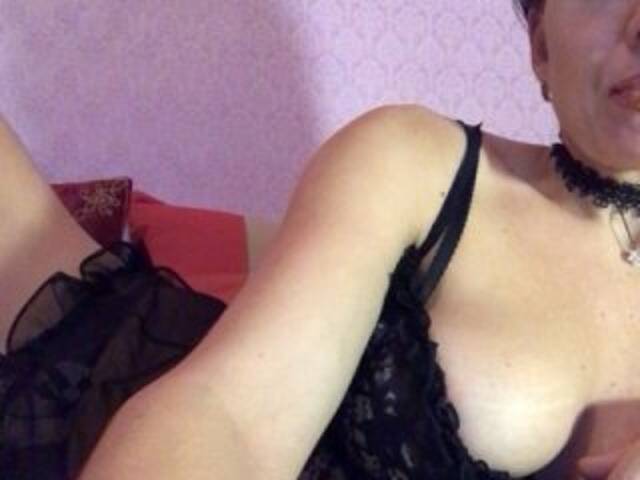 广播屏幕截图 ElyaElya