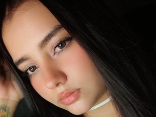 色情视频聊天 EmaKraus