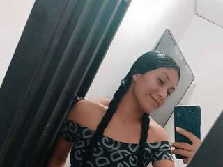 色情视频聊天 Emely18a